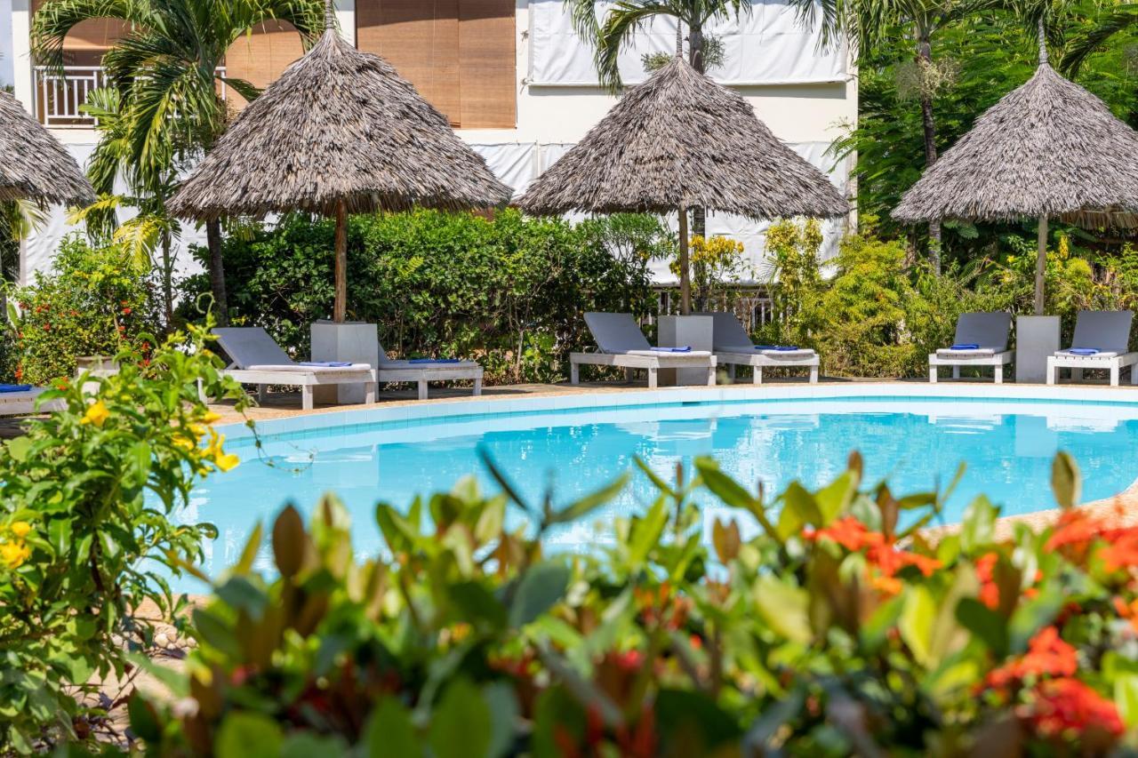 Aestus Villas Resort Diani Beach Eksteriør bilde