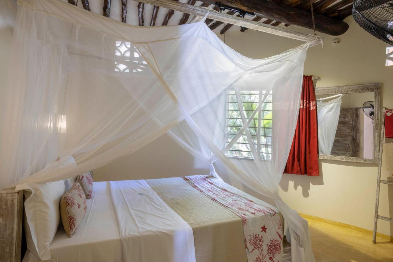 Aestus Villas Resort Diani Beach Eksteriør bilde