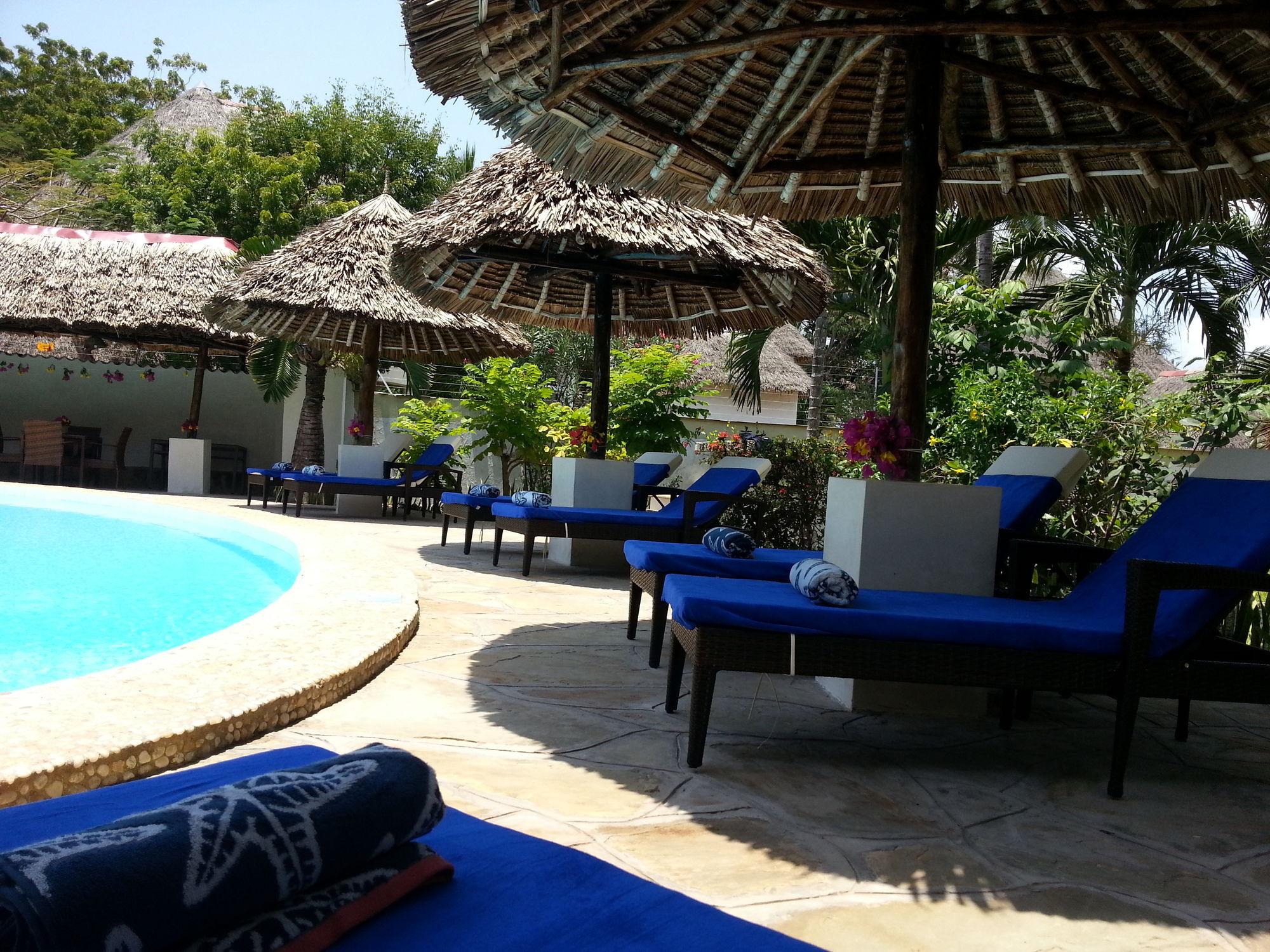 Aestus Villas Resort Diani Beach Eksteriør bilde
